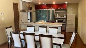 Ferienhaus (Yuki An) | Esszimmer