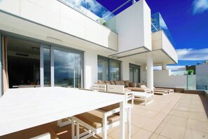 Outdoor dining - STYLISH GOLF APT. FAB SEA VIEWS. POOL, MARBELLA (MARBELLA)