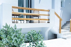 Exterior - Naxian Memories (Naxos)