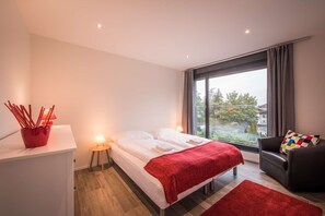 4 Schlafzimmer, Bügeleisen/Bügelbrett, WLAN, Bettwäsche