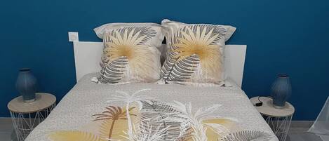 1 bedroom, iron/ironing board, free WiFi, bed sheets