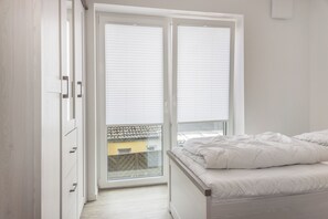 2 Schlafzimmer, Reisekinderbett, kostenloses WLAN