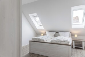 2 Schlafzimmer, Reisekinderbett, kostenloses WLAN