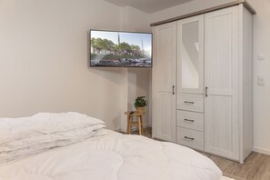 2 عدّة غرف نوم وسرير سفر وواي فاي مجانًا