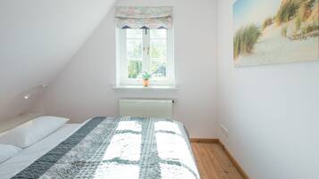 2 Schlafzimmer, Schreibtisch, Bügeleisen/Bügelbrett, kostenloses WLAN