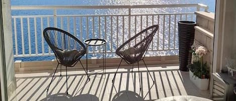 Apartment (One Bedroom Apartment with Balcony an) | Balcony