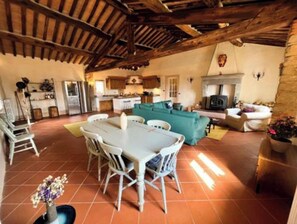 Dining - 3 bedroom private vacation home in popiglio (Popiglio)
