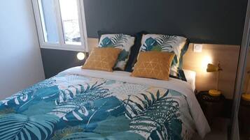 1 chambre, fer et planche Ă repasser, Wi-Fi gratuit, draps fournis