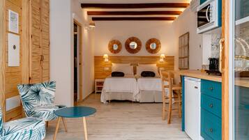 Estudio 5 | 1 bedroom, in-room safe, individually decorated, individually furnished