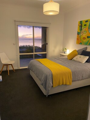 4 bedrooms, iron/ironing board, travel cot, free WiFi