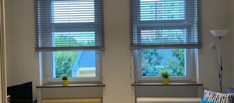 Przytulny apartament w zielonej okolicy.