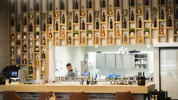 Bar (in der Unterkunft)