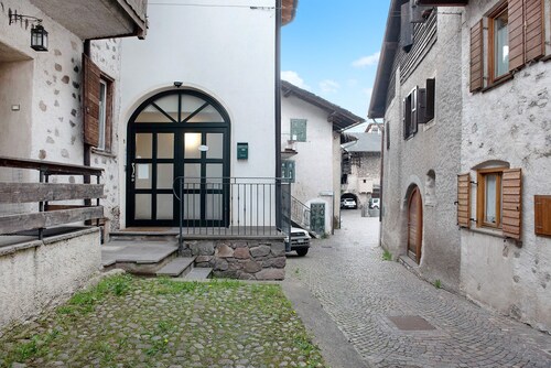 Ferienwohnung 'Lago Delle Piazze' mit Bergblick, Balkon und WLAN