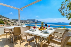 Terrace/patio - KALAMAKİ FLATS (Kas)