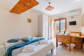 1 Schlafzimmer, Bügeleisen/Bügelbrett, kostenloses WLAN, Bettwäsche