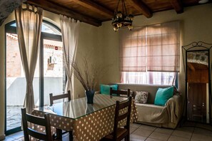 Interior - Niriides Villas | Nisso | Villa 2-bedrooms with private pool (CHERSONISSOS-HERAKLION)