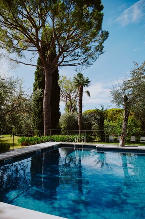 Pool - Holiday Apartment Al Segnavento Tramontana (Toscolano Maderno)