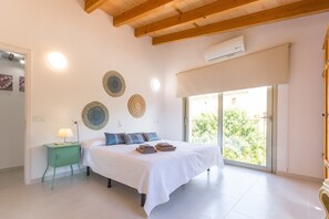 4 habitaciones, tabla de planchar con plancha y wifi gratis 