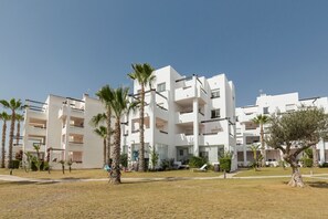 Exterior - Apartment "The View" with Pool, Wi-Fi & Balcony (Roldan)