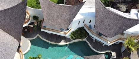 Piscina a l'aire lliure