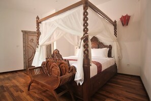7 bedrooms, desk, iron/ironing board, free WiFi - BRAND NEW! Canggu, 7 Luxury Bedrooms (Bali)