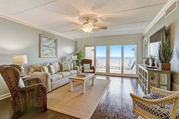 Several Seating Options for Everyone