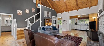 Secluded Cabin a Stone's Throw From the A.T.!