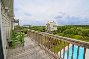 Property grounds - Beyond the Sea: Oceanview - Pool, Elevator, Dock, Beach Access (North Topsail Beach)