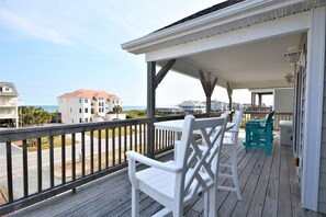 Property grounds - Enjoy oceanviews & Pool at Beyond the Sea, a spacious 4-bedroom home in North Topsail Beach. (North Topsail Beach)