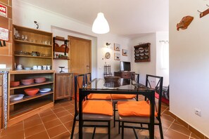 Appartement | 1 chambre, fer et planche à repasser, Wi-Fi