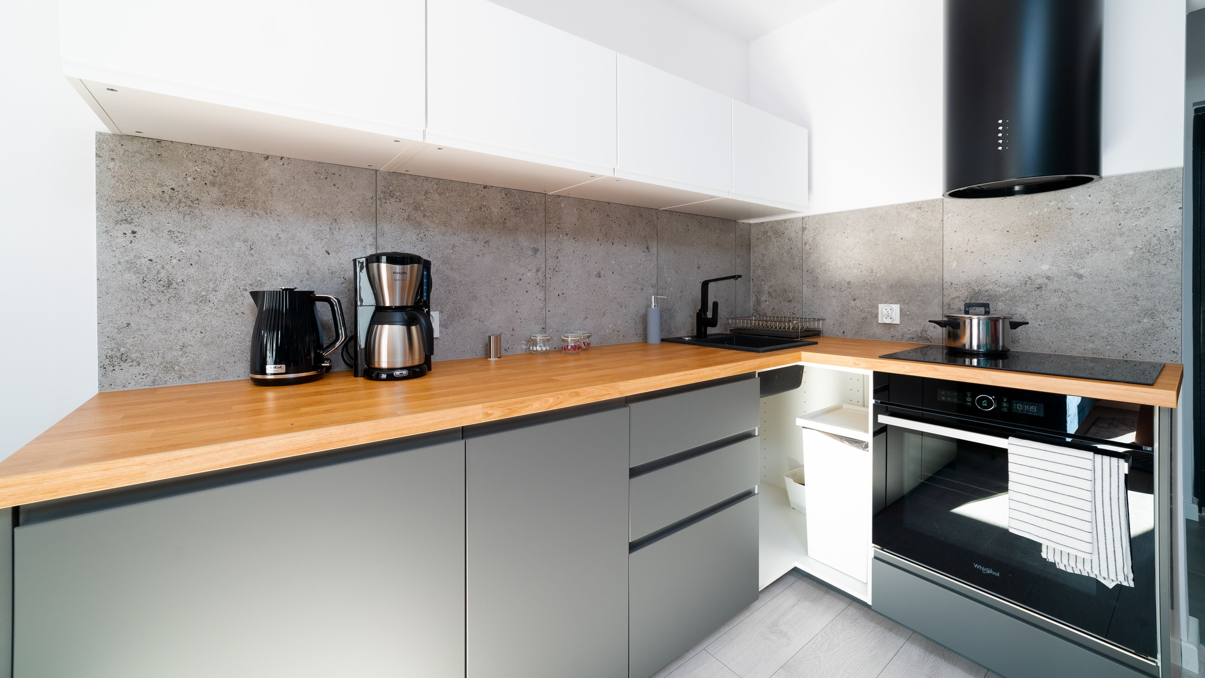 Duplex (Sikorskiego 179/1) | Private kitchenette | Fridge, microwave, stovetop, electric kettle