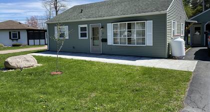 Hidden gem, 2BR-2 Living, quiet neighborhood