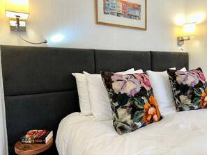3 chambres, fer et planche à repasser, Wi-Fi gratuit, draps fournis