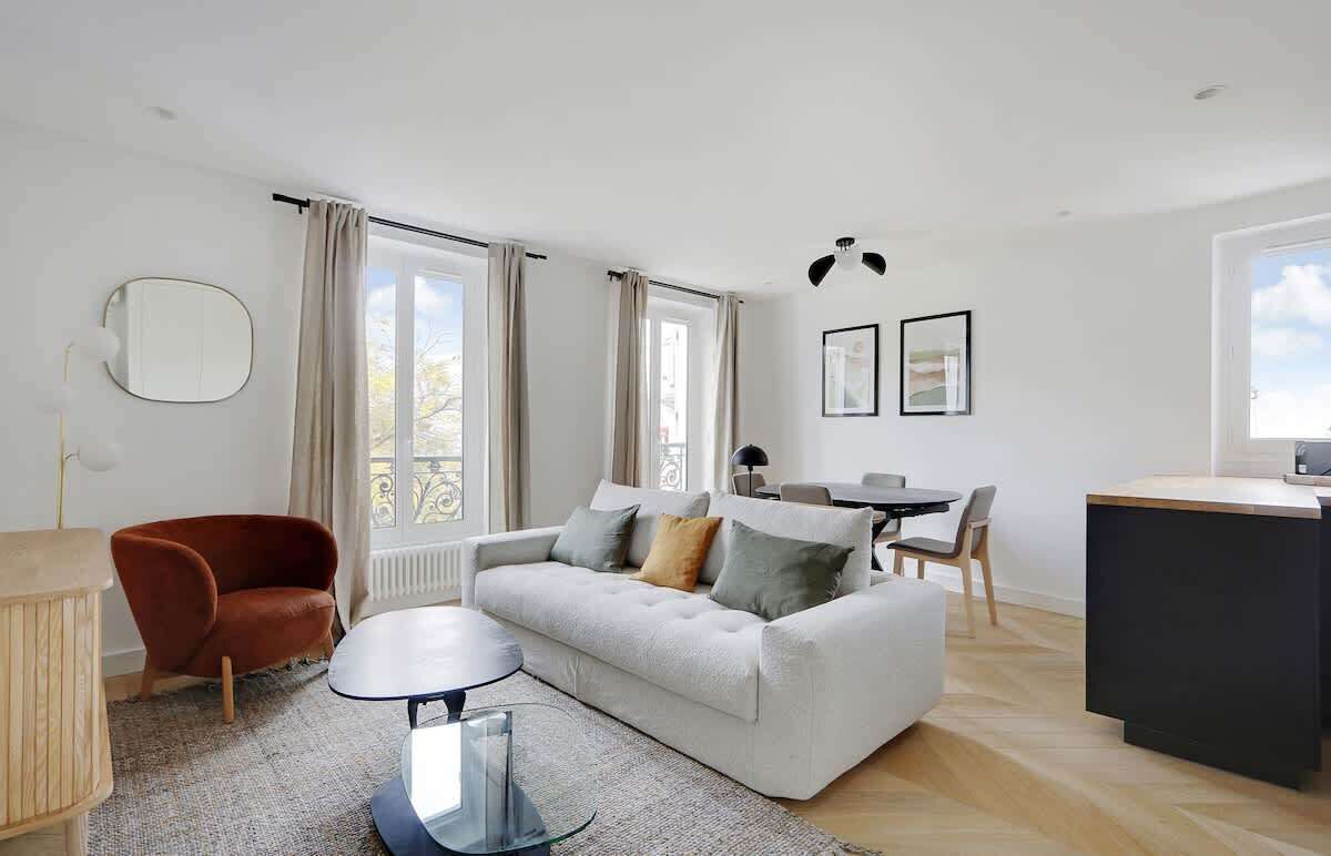 Télévision, espaces bureaux