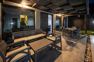 Luxury Villa, Multiple Beds, Jetted Tub, Pool View | Terrace/patio