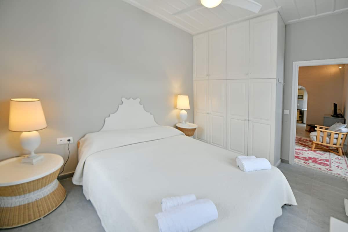 Superior-Apartment | 2 Schlafzimmer, kostenloses WLAN