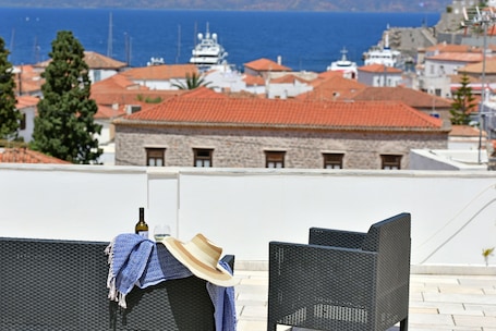 Apartamento júnior | Terraço/pátio. Bexis Residences Hydra