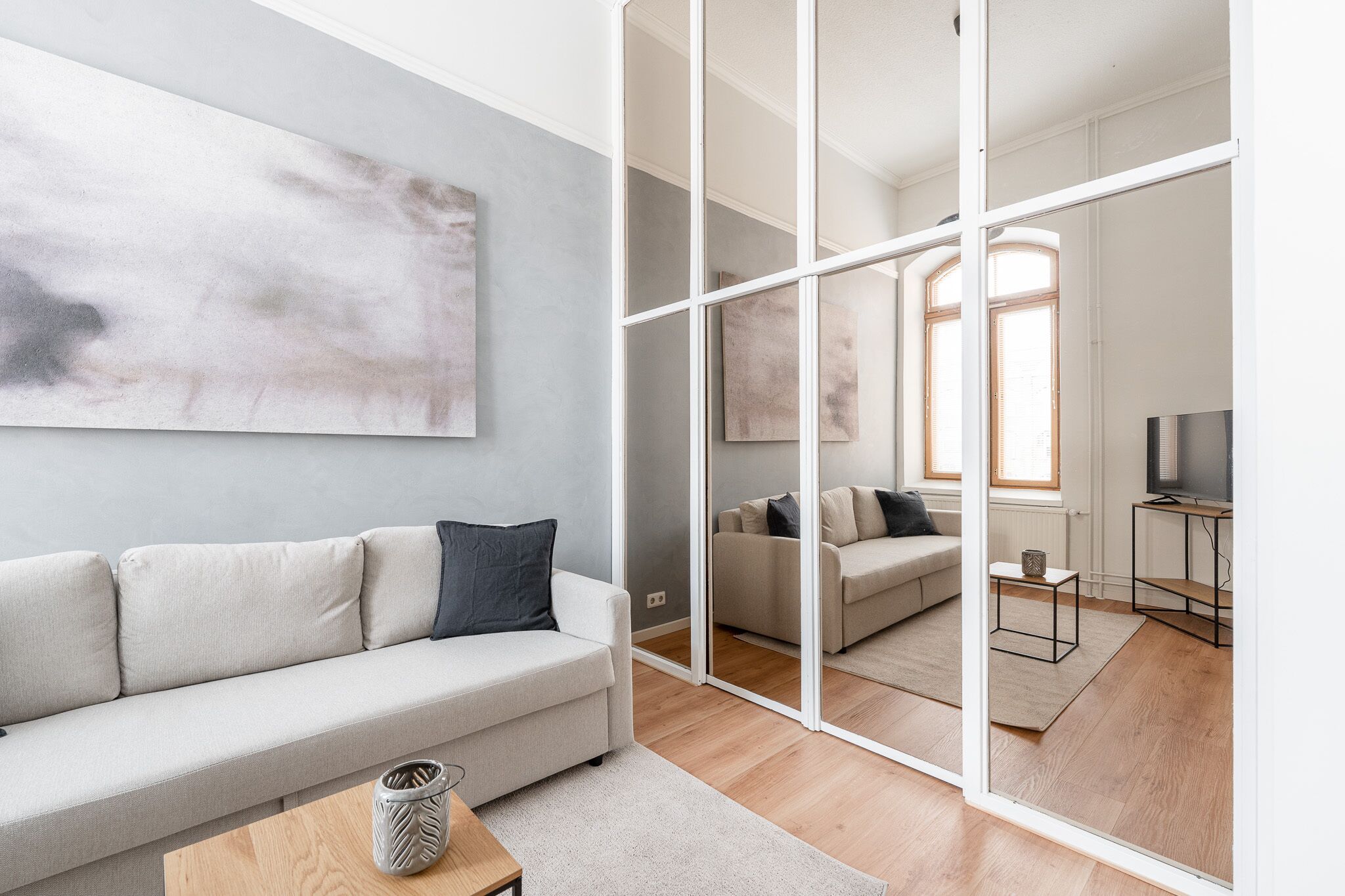 Appartamento Deluxe | Soggiorno | Smart TV 43 pollici con canali via cavo, TV