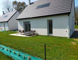 Exterior - 01_Gite du vieux puits clos a 10-minute walk from the beach. (Quiberville)