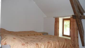 Strygejern/strygebræt, gratis Wi-Fi, sengetøj