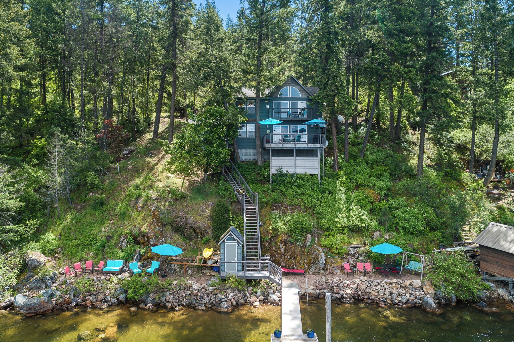Lakefront House | Great Dock for Swimming | Water Toys & Amazing Views!