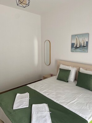 1 bedroom, iron/ironing board, WiFi