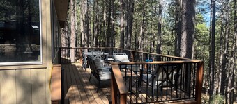 Hilltop Haven | Kid-friendly~New Deck~Nearby Lakes