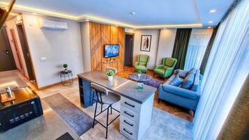 Apartment, Ground Floor | 1 bedroom, minibar, free WiFi, bed sheets