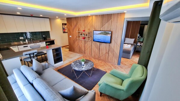 Deluxe Apartment | Living area