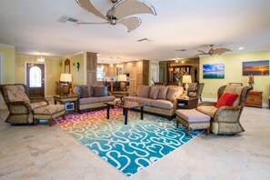 Interior - Changes in Attitude (Marathon)