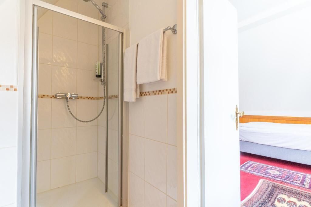 Foto - Hotel zum Ritter St Georg - Oldest Residential Building in Heidelberg since 1592