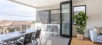Ohana On Hungerford - 4Bedroom home with  ocean views