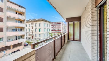 Familie appartement, meerdere slaapkamers (Locarno best place) | Balkon