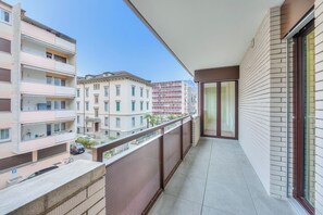 Family Apartment, Multiple Bedrooms (Locarno best place) | Balcony - Locarno Place (Locarno)